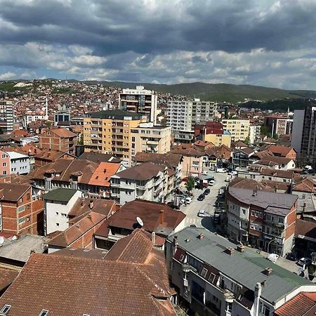 Centrum Apartments Prishtine Bagian luar foto