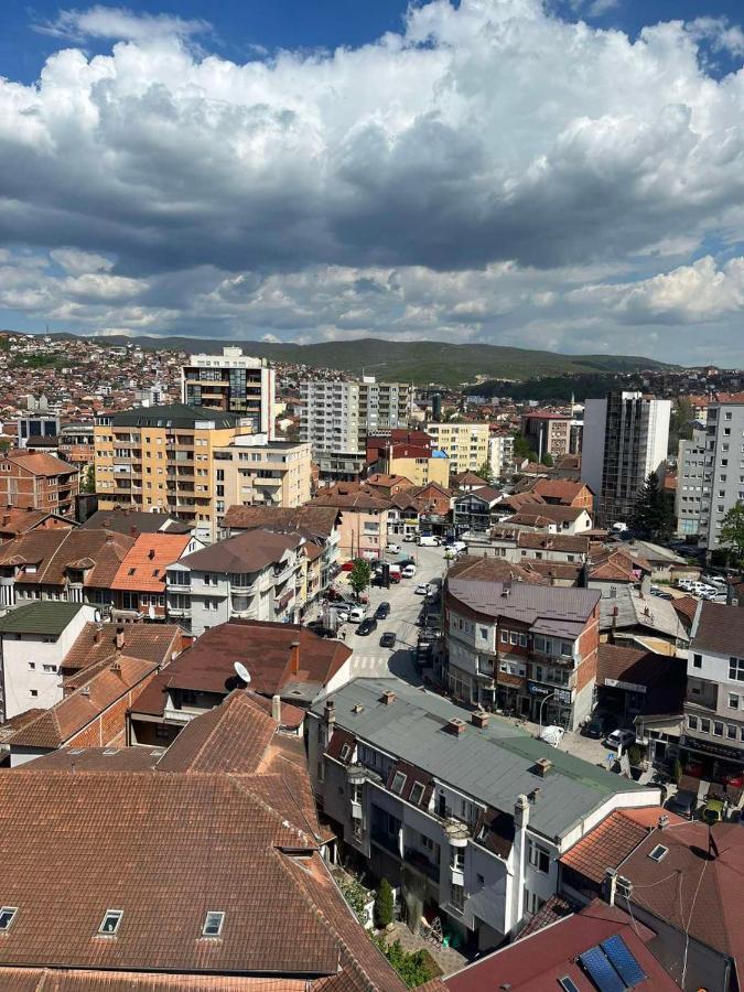 Centrum Apartments Prishtine Bagian luar foto